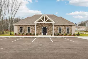 3402 Maple Crest Ct, Twp of But SW, PA 16001 - Photo 4