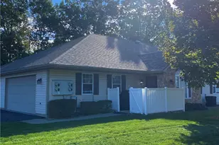 804 Barbra Ln, Union Township, PA 16101 - Photo 2