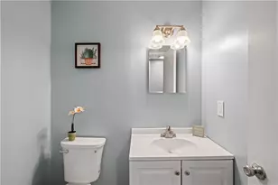 238 Woodbridge Dr, Ross Twp, PA 15237 - Photo 6