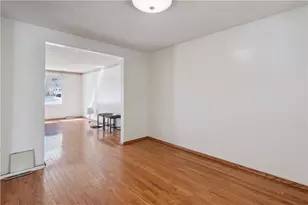 5021 Elmwood Dr, Pittsburgh, PA 15227 - Photo 30