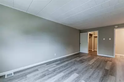 2207-2217 Aurora Drive, Pittsburgh, PA 15237 - Photo 8