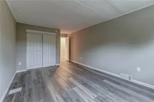 2207-2217 Aurora Dr, Pittsburgh, PA 15237 - Photo 12