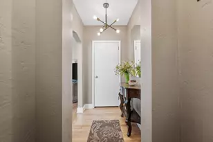 1917 Mary St, Pittsburgh, PA 15203 - Photo 4