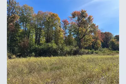 60 Uber Rd, Findley Township, PA 16137 - Photo 1