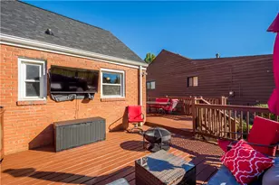 348 Logan Rd, Bethel Park, PA 15102 - Photo 36