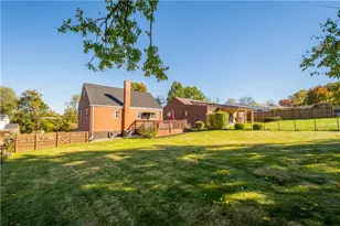 348 Logan Rd, Bethel Park, PA 15102 - Photo 32