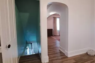 439 Longfellow St, Vandergrift, PA 15690 - Photo 10