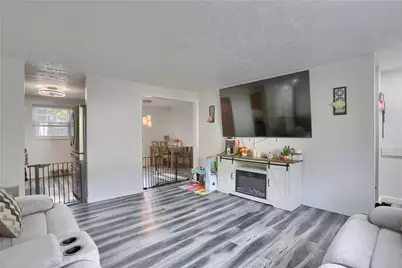 3293 Bradbury Dr, Hopewell Township, PA 15001 - Photo 16