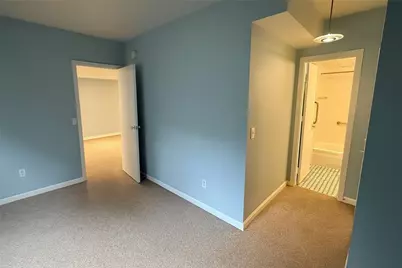 5825 Fifth Avenue #109A, Pittsburgh, PA 15232 - Photo 8