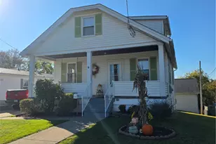 1082 Martin Ave, New Kensington, PA 15068 - Photo 2