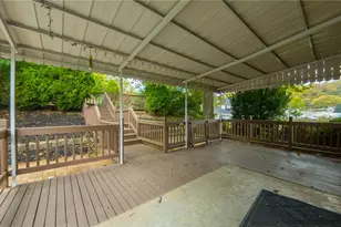 247 E College St, Canonsburg, PA 15317 - Photo 24