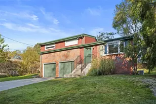 103 Hodil Rd, Ross Twp, PA 15116 - Photo 2