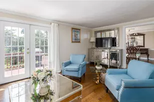 348 Bryant Dr, Pittsburgh, PA 15235 - Photo 4