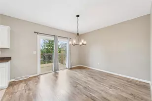 176 Berry Field Ct, Pittsburgh, PA 15090 - Photo 12