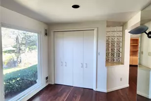 2417 Marbury Rd, Pittsburgh, PA 15221 - Photo 4