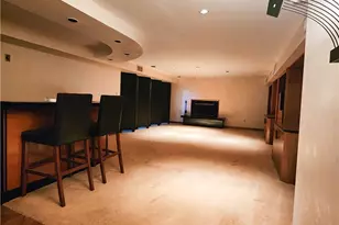 2417 Marbury Rd, Pittsburgh, PA 15221 - Photo 24