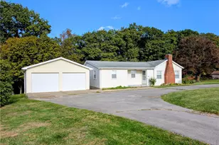 165 Saxonburg Rd, Summit Township, PA 16002 - Photo 2