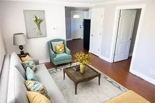 567 Duncan Ave, Washington, PA 15301 - Photo 2