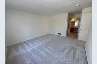 2204 Greystone Dr, Moon/Crescent Twp, PA 15108 - Photo 24