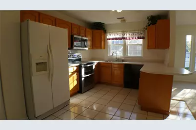 2204 Greystone Dr, Moon/Crescent Twp, PA 15108 - Photo 12