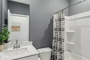 110 Victoria Dr, Findlay Township, PA 15108 - Photo 10