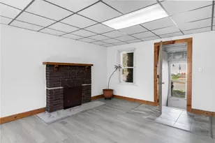 211 Home St, Mercer Boro, PA 16137 - Photo 8