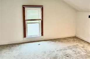 211 Home St, Mercer Boro, PA 16137 - Photo 12