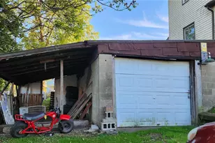 211 Jefferson Ave, California, PA 15417 - Photo 4