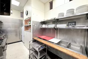 417 Clay Ave, Jeannette, PA 15644 - Photo 22