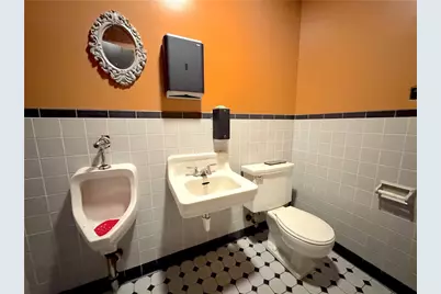 417 Clay Avenue, Jeannette, PA 15644 - Photo 26