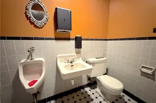 417 Clay Ave, Jeannette, PA 15644 - Photo 26