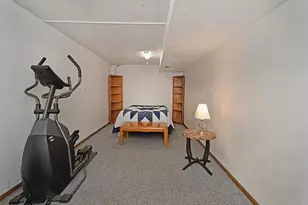 1749 Washington Rd, Washington Township, PA 15613 - Photo 32