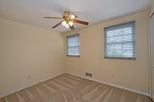 1749 Washington Rd, Washington Township, PA 15613 - Photo 28