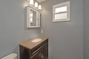 1749 Washington Rd, Washington Township, PA 15613 - Photo 24