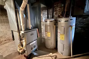 1302 Highland Ave, New Castle, PA 16105 - Photo 6