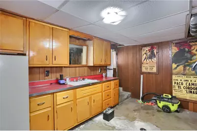 306 E Hazen Ave, Ellport, PA 16117 - Photo 38