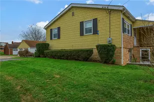 306 E Hazen Ave, Ellport, PA 16117 - Photo 4