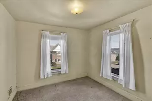 411 Franklin Ave, Ellwood City, PA 16117 - Photo 20