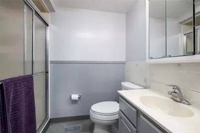 1135 W Chestnut St, Washington, PA 15301 - Photo 14