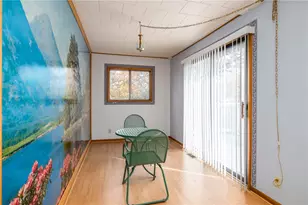 1135 W Chestnut St, Washington, PA 15301 - Photo 12