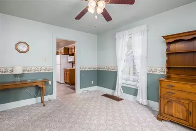 1135 W Chestnut St, Washington, PA 15301 - Photo 6