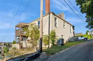 1710 Raymond Ave, Latrobe, PA 15650 - Photo 32