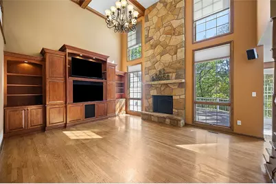 409 Bryn Ct, Ross Twp, PA 15237 - Photo 6