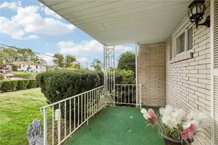 1718 Howell, North Versailles, PA 15137 - Photo 4