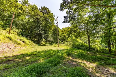 2019 7th St Rd, New Kensington, PA 15068 - Photo 2