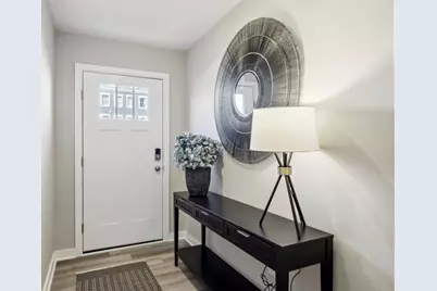 702 Olivia St, Collier Township, PA 15205 - Photo 2