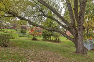 5504 Buseman Ave, Hopewell Township, PA 15001 - Photo 6