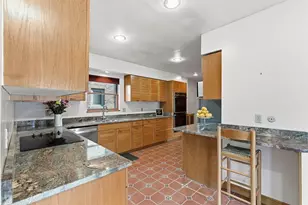 2887 Beechwood Blvd, Pittsburgh, PA 15217 - Photo 12