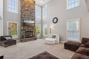 201 Emerson Pines Dr, Cranberry Township, PA 16066 - Photo 8