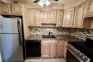 4601 Fifth Ave, Pittsburgh, PA 15213 - Photo 6